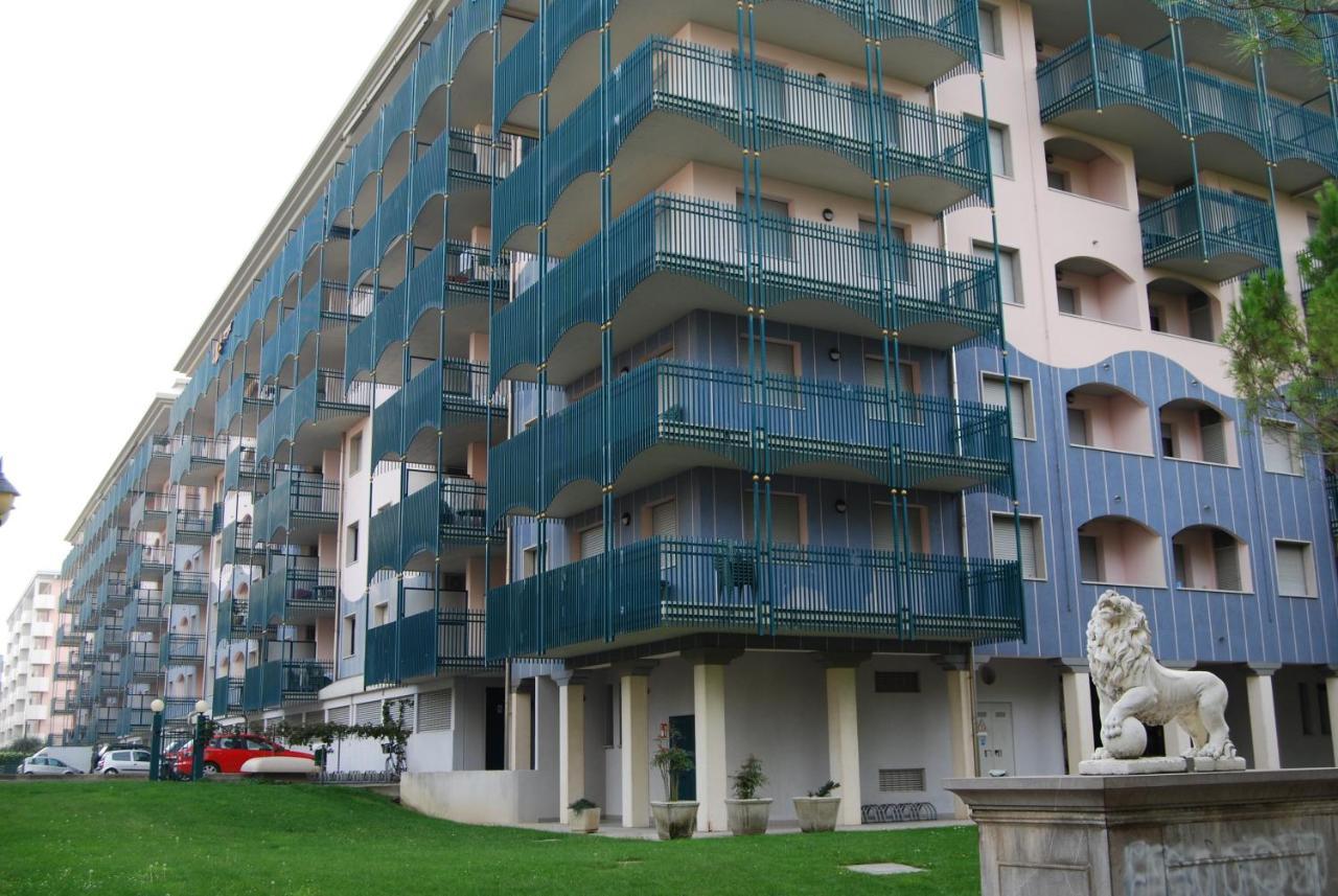 Residence Delle Terme Bibione Bagian luar foto